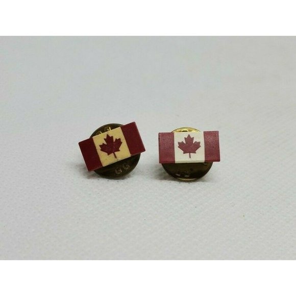 Lot Of 2 Canada Flag Logo Lapel Pin Hat Red White Hat Brooch Collectible - Picture 1 of 6